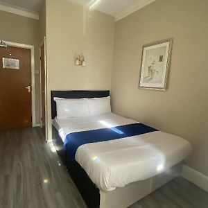 Kamer met een King Size Bed